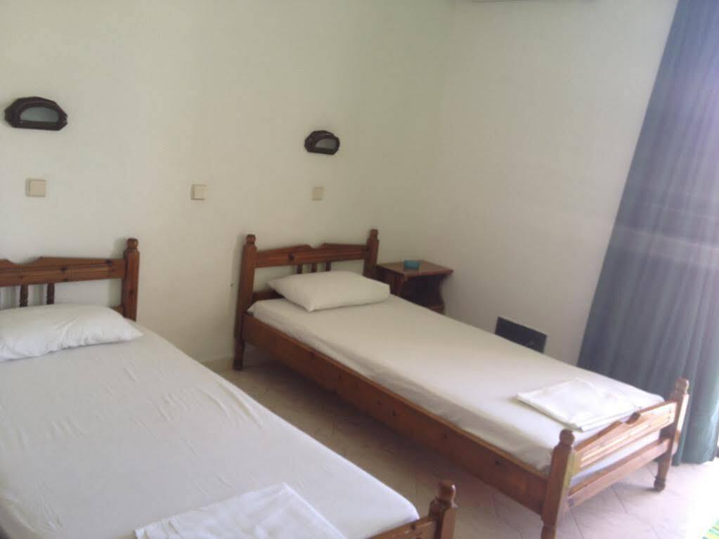 Nikos Bnb Faliraki Bagian luar foto